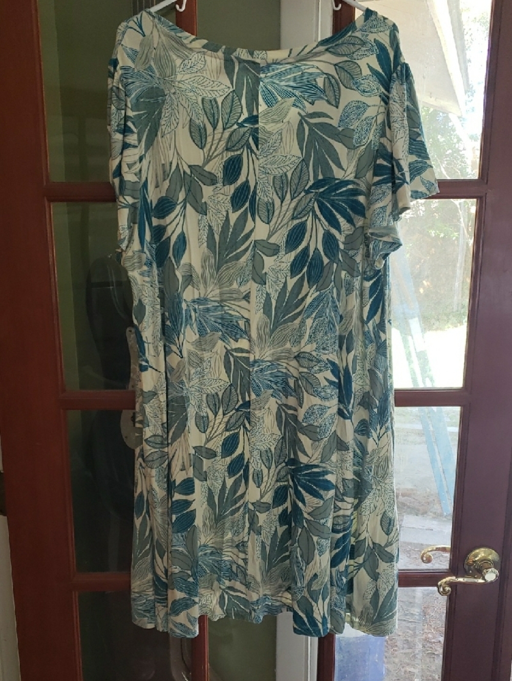 Tahari Cream and Teal Leaf-Print Mini Dress - Picture 5 of 6